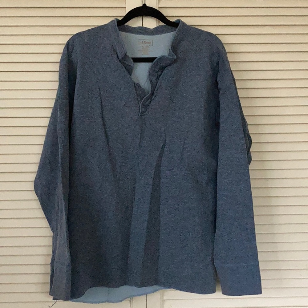 Men’s light blue L.L. Bean thermal long sleeve